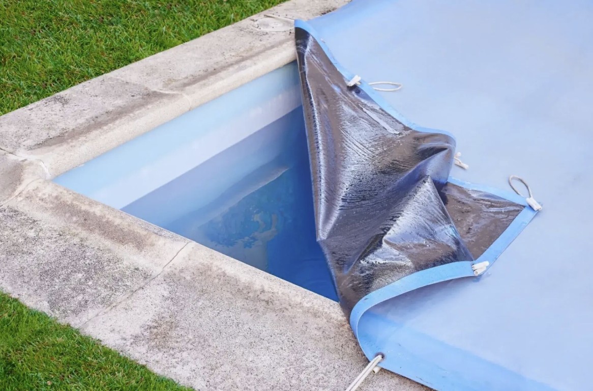 Pool opening and closing seasonal services in Turlock, CA